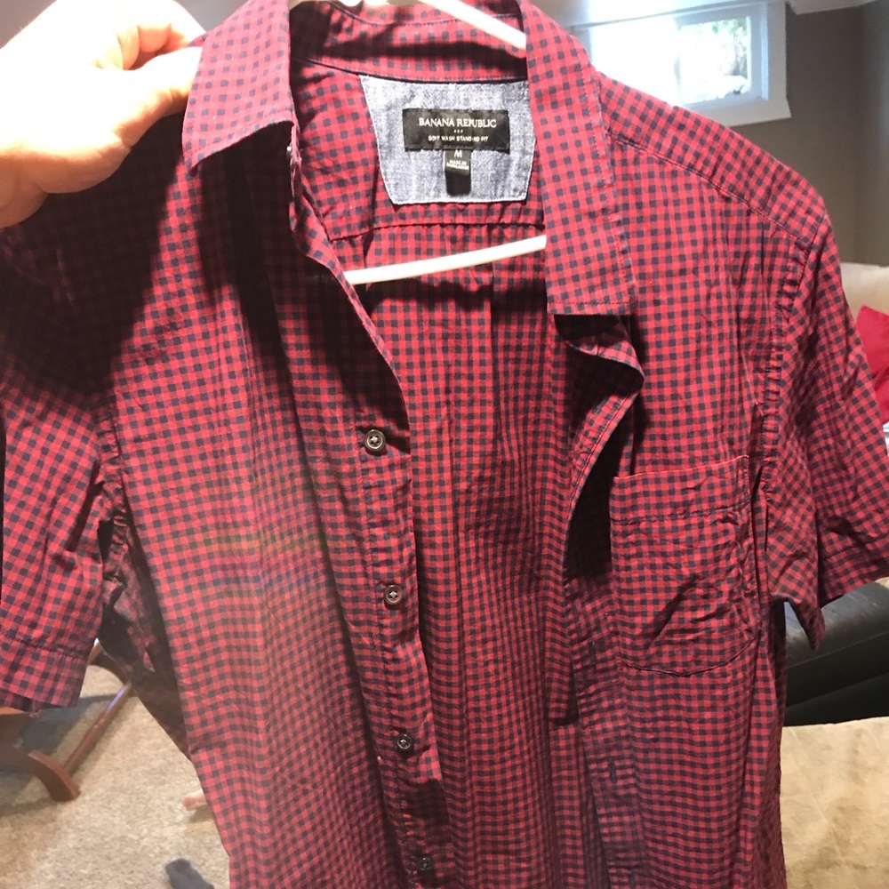 Banana Republic Men’s Short Sleeve Button Up Shirt